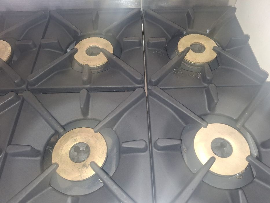 Котлони на газ с фурна на газ BLUESEAL