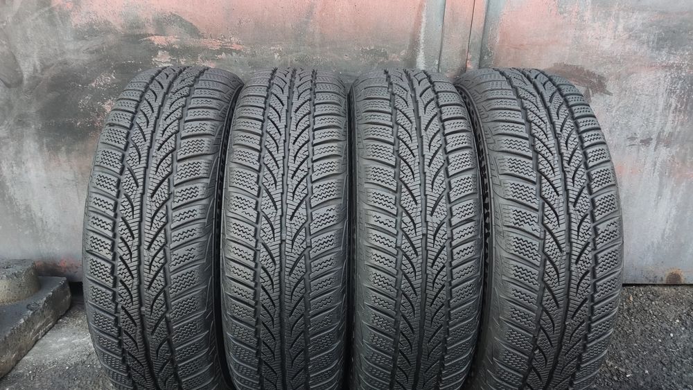 4бр. зимни гуми 165/65/14 Sportiva/ Continental/
dot22
7.4mm
Добро със