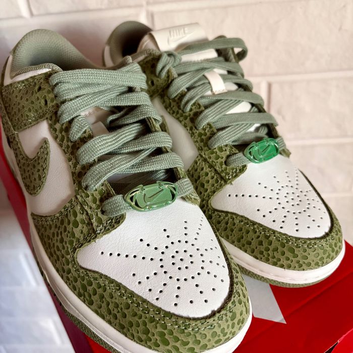 W Nike Dunk Low PRM