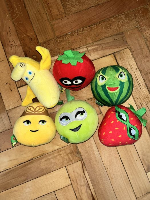 Свежите супергерои меки играчки