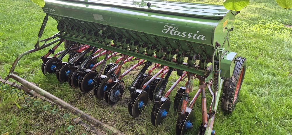 Semanatoare  hassia  2.5m