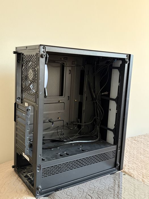 Кутия за комютър  Kolink Inspire K7 ARGB Midi Tower Black