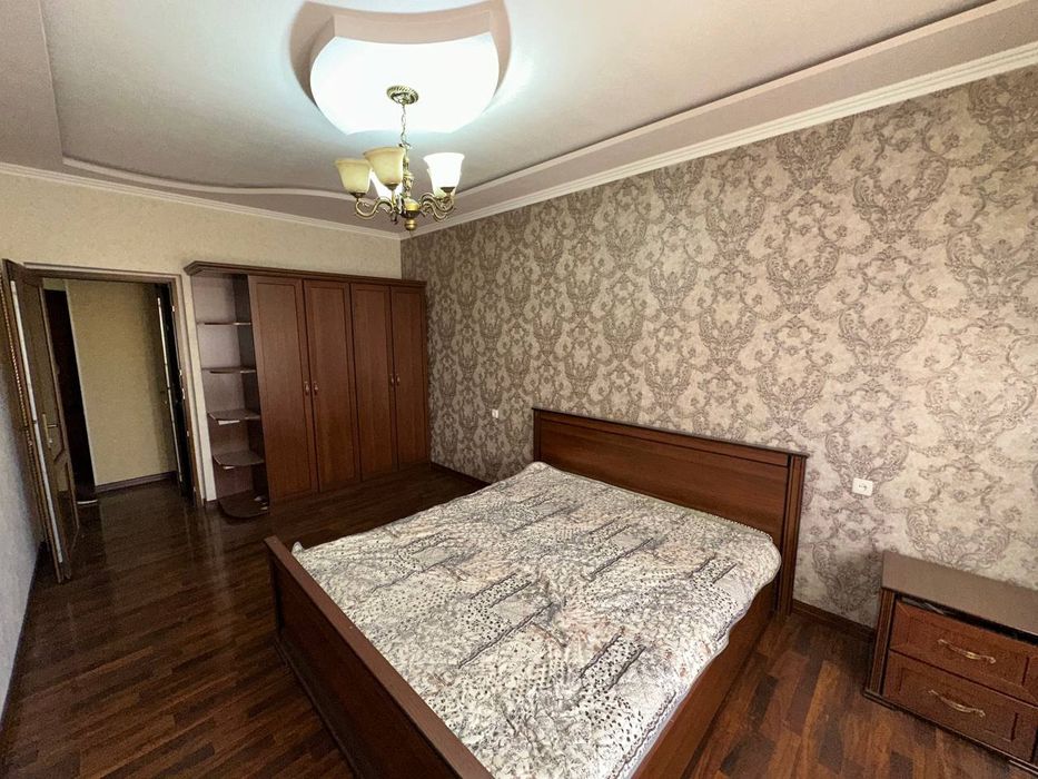 Срочно продаётся 5х-комнатная дуплекс квартира