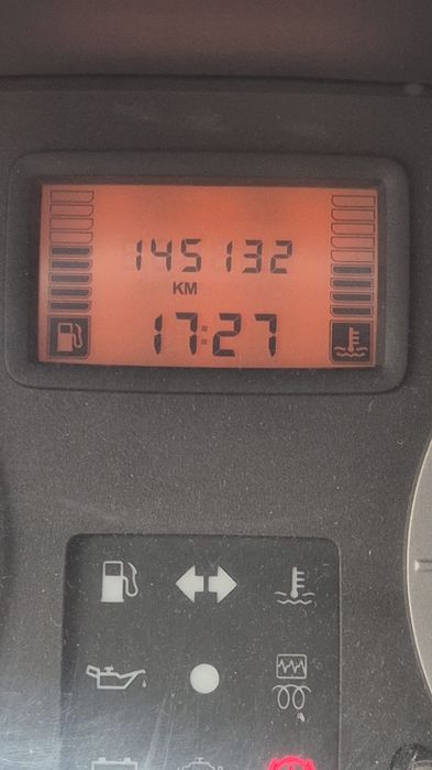 DACIA Logan 2005 — imagine 2