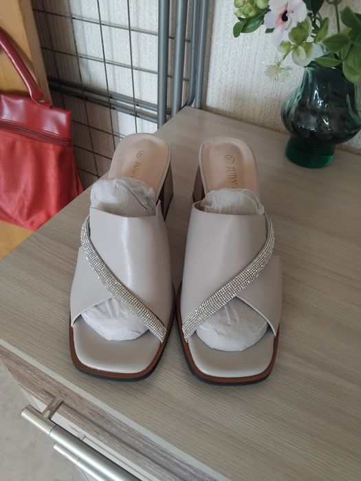 Продам все по 5000 тыс тнг