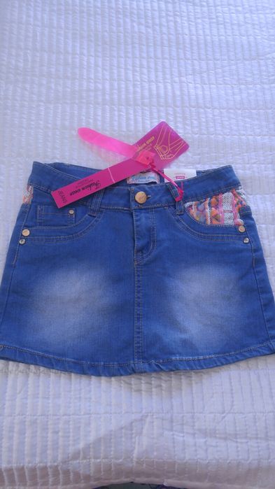 Разкошна нова поличка Vogue и нови панталонки Reebok и бански