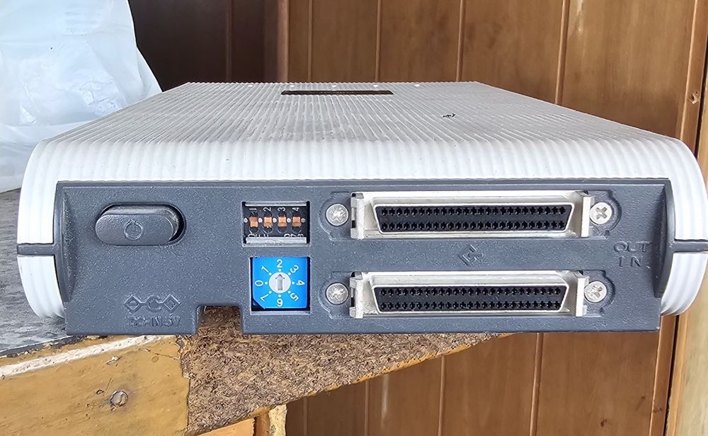 Fujitsu Dyna MO 1300 SCSI-MDM3130SS, 1,3 GB