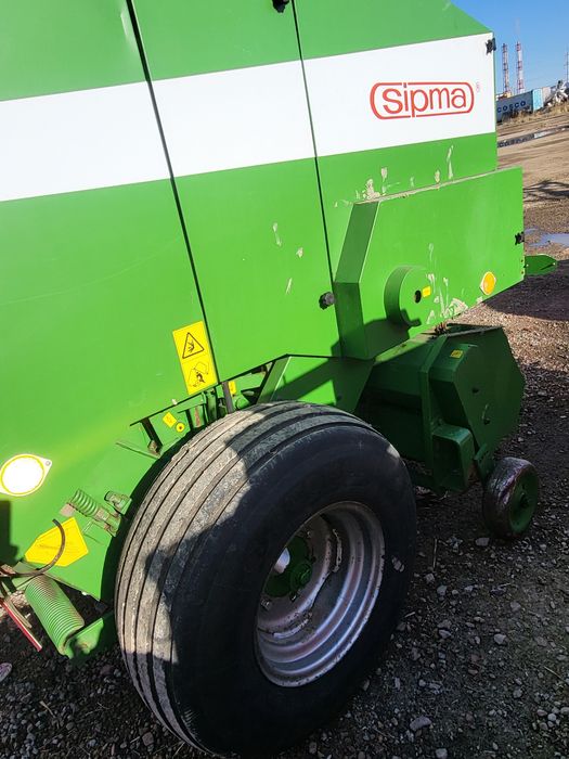 Пресс подборщик рулонный Sipma