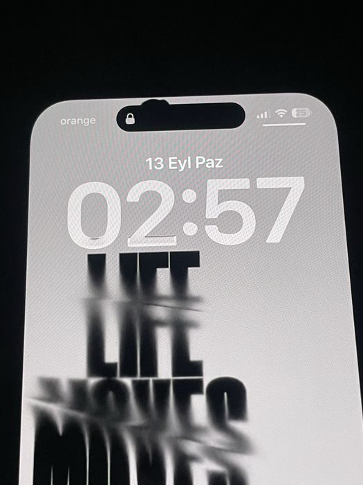 iphone 15 128gb spart pe spate 84%baterie