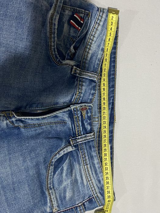 Продавам много готини дънки