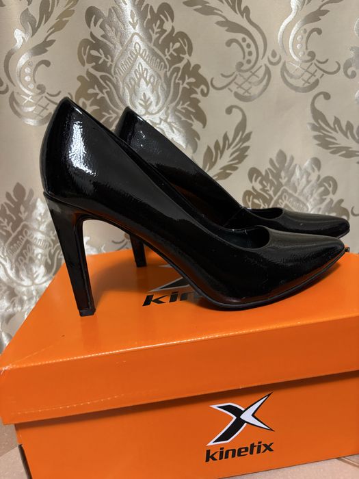 Туфли 38 размер 2 тыш