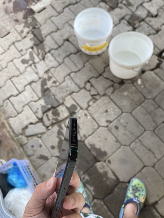 Продам или обменяю айфон 14 про