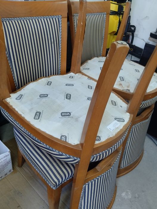 4бр италиански стола от масивно дърво