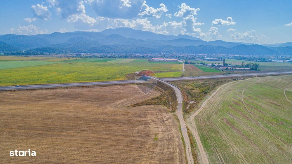 Teren extravilan 17,000mp Rasnov langa Autostrada A3, zona industriala