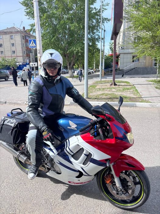 Продам мотоцикл Honda