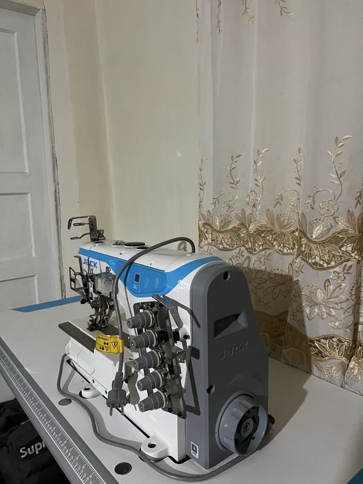 JACK Rechma tikuv mashinasi