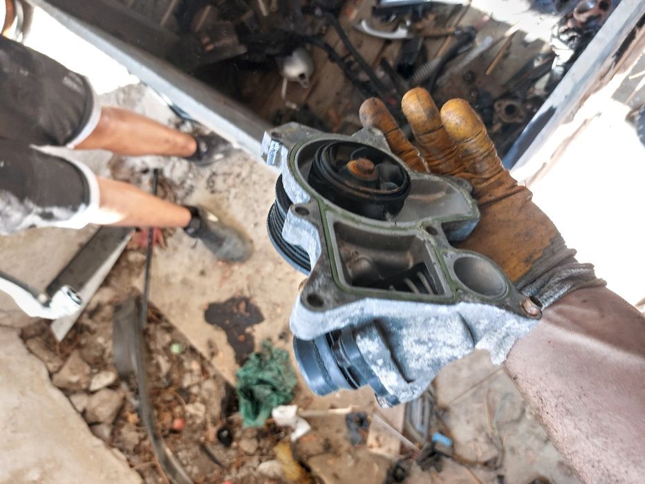 Водна помпа Бмв е60 520д 177кс е61 bmw e60 e61 520d n47