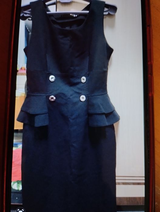 Продам не дорого вещи для девушек