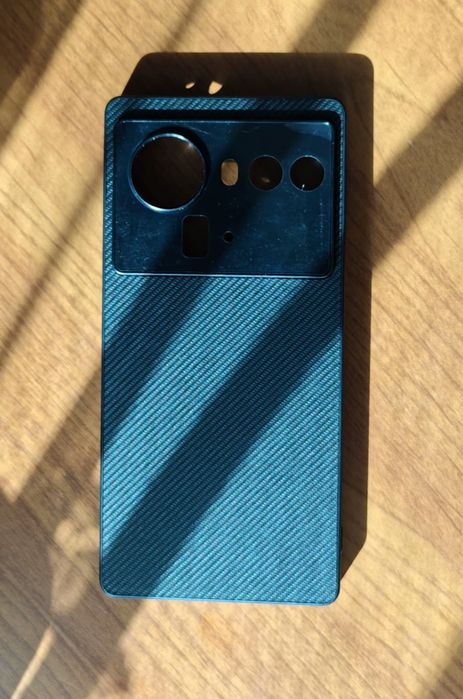 Новый чехол для смартфона