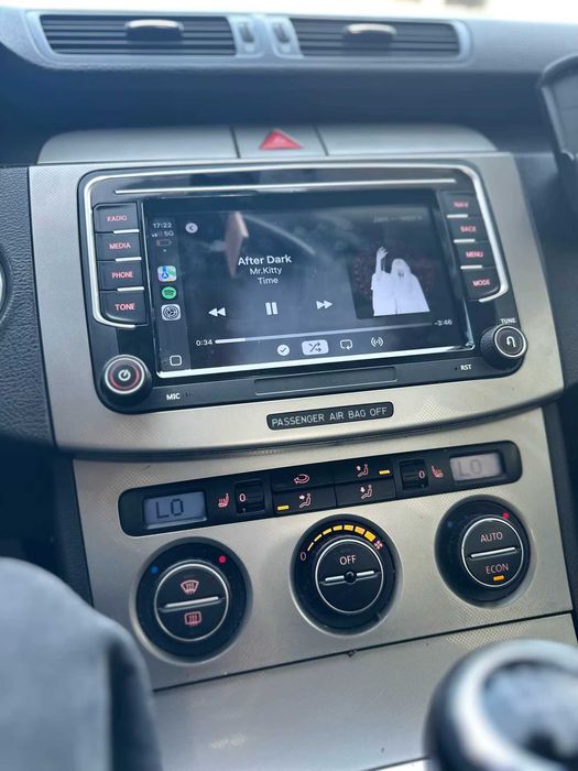 Navigatie Carplay 2GB Passat B6 B7 Golf 5 6 Skoda Octavia Seat