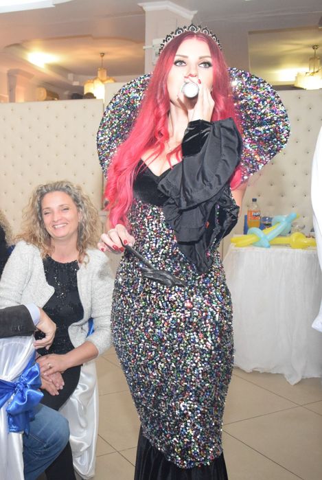 4 Ursitoare + 1 Animator + Cadou Bebe - DOAR 750 Lei