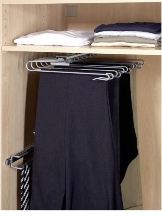 Suport umeras pantaloni