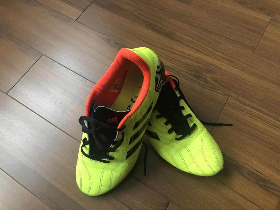 Ghete de fotbal Adidas marimea 43,5 !
