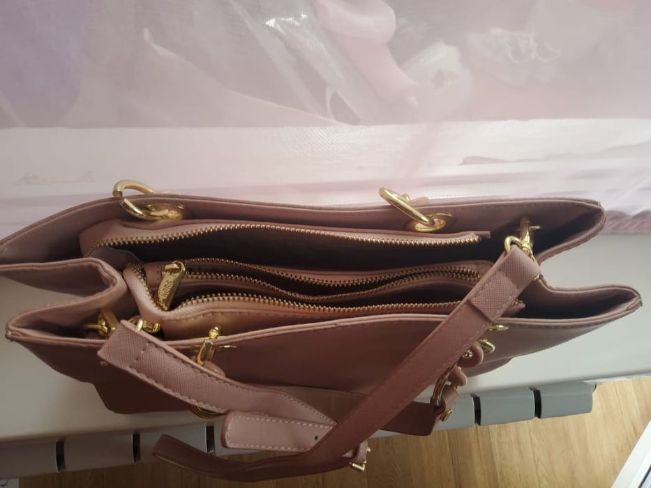 Сумка в пудровом цвете