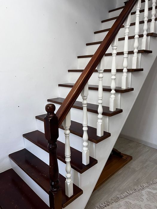 Деревянная лестница