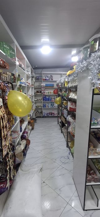 Магазин аренда берилади ичидеги нарсалари билан. Орентид 7 етажка дом.