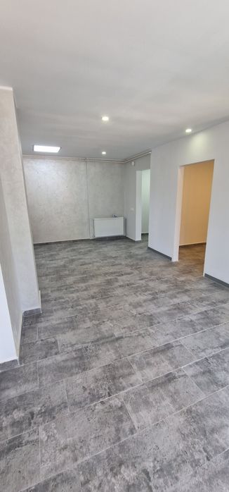 ÎNCHIRIEZ Spațiu Comercial
