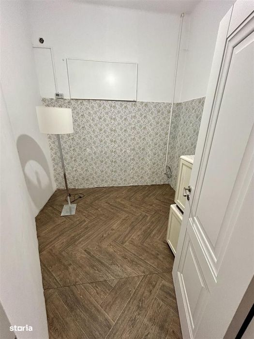 Spatiu Comercial Sacueni