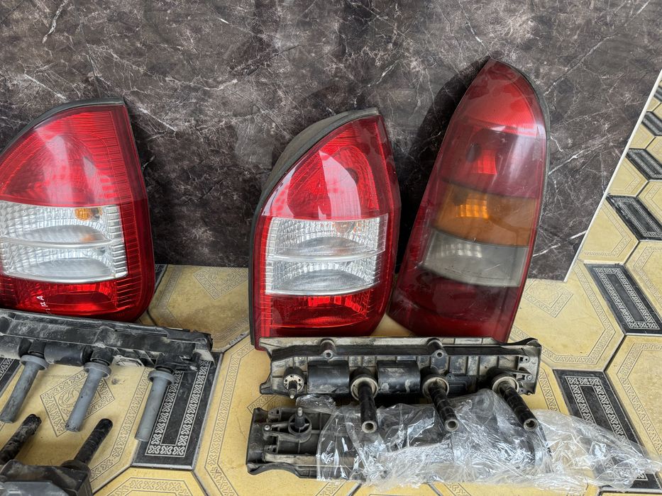 Задний стоп опель зафира а