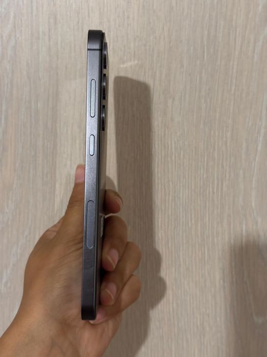 Samsung Galaxy S24 plus