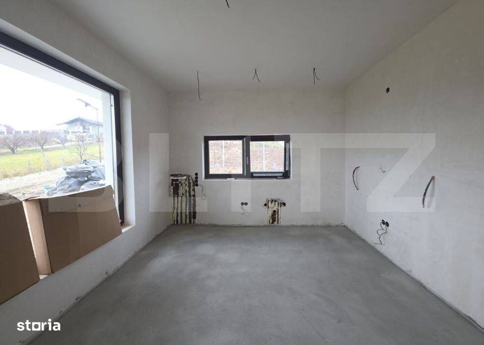 Apartament spatios 110 mp, 2 parcari, terasa si curte, finisat la chei
