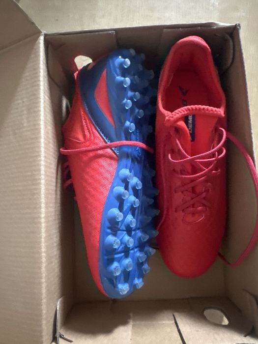 Demix Бутсы  37размер