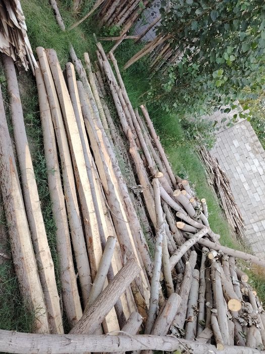 Qurlish uchun tahta matryalarham  otn bor vasan  kvadrat 18000 som