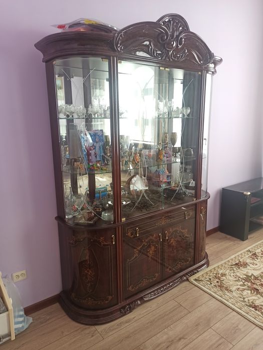 Продам сервант в гостиную белоруссия