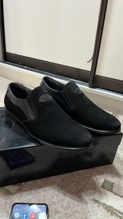 Продам обувь  не дорого