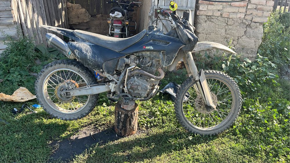 Продам эндуру 250 беркут