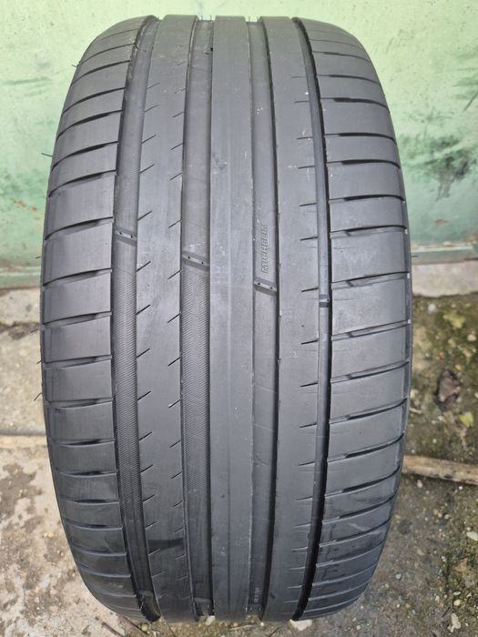 255 40 21 O BUCATA Anvelopa de vară Michelin  Pilot Sport 4 Dot 12.21