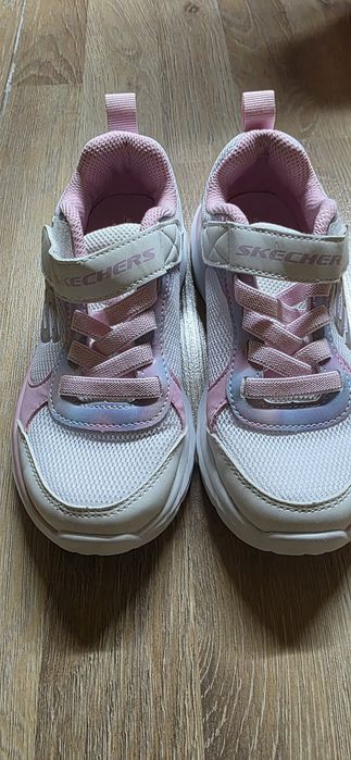 Adidasi Skechers marime 30.