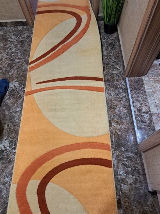 Дълга Пътека, килим