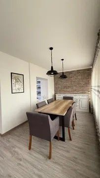 4/7/9 продам квартира 182 м² Шохмедцентр/метро Ойбек. Квартира сотаман