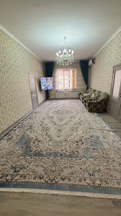 Продам ковёр в хорошем состоянии