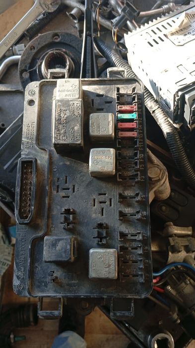 Продам запчасти на ваз-2110