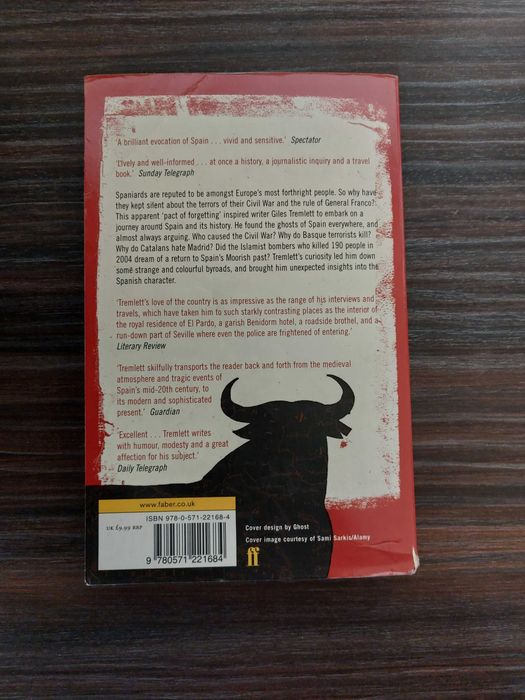 Carte engleza Ghosts of Spain de Giles Tremlett