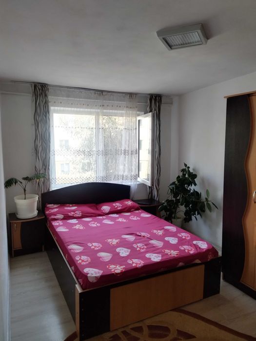 Garsoniera de vanzare