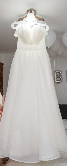 Vand rochie de mireasa