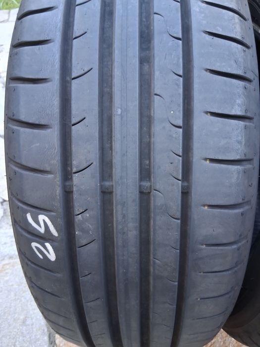 215 60 16 DUNLOP  Dot 25